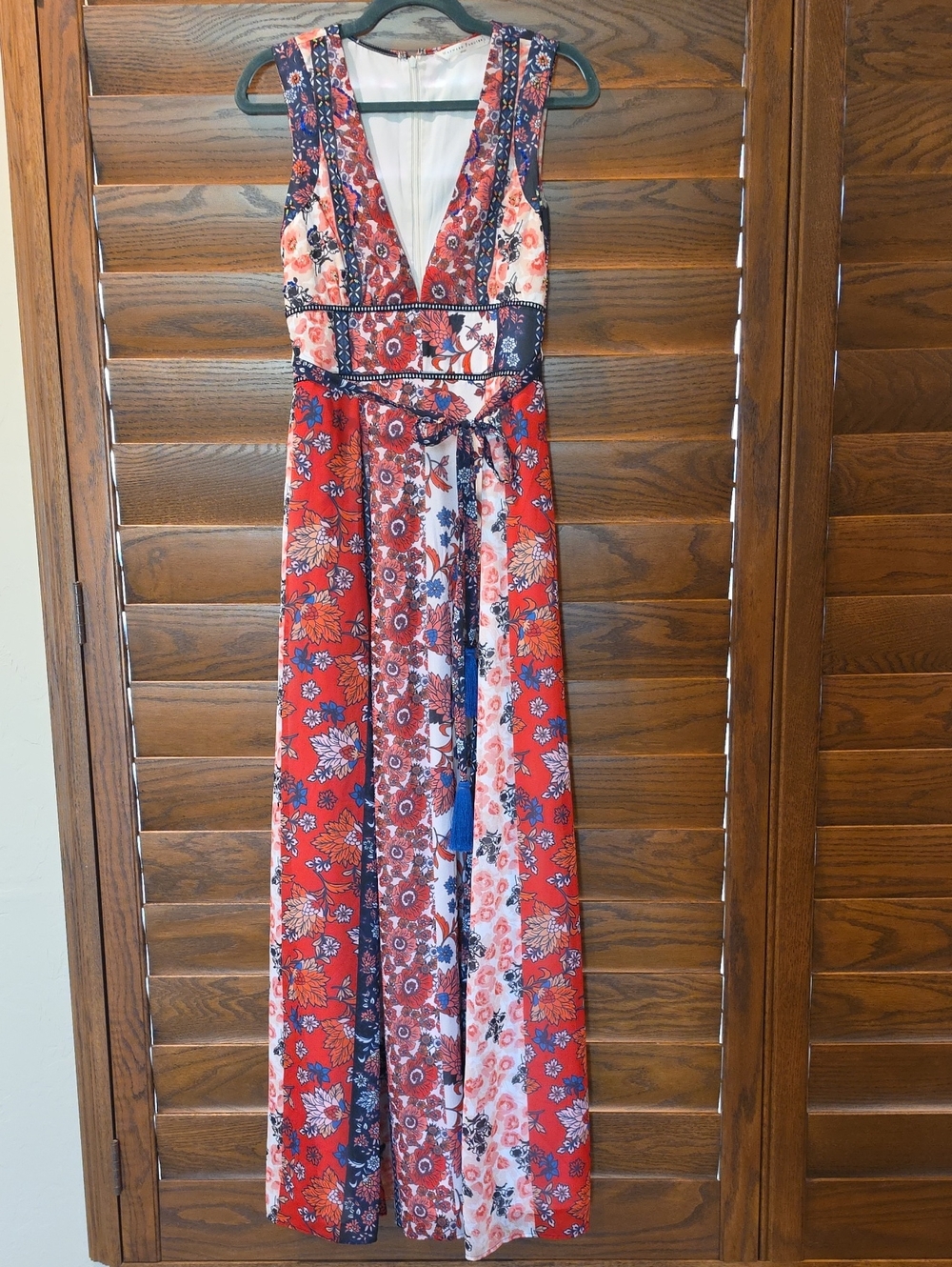 Red Floral Patchwork Maxi Dress with V-Neck and Waist Tie